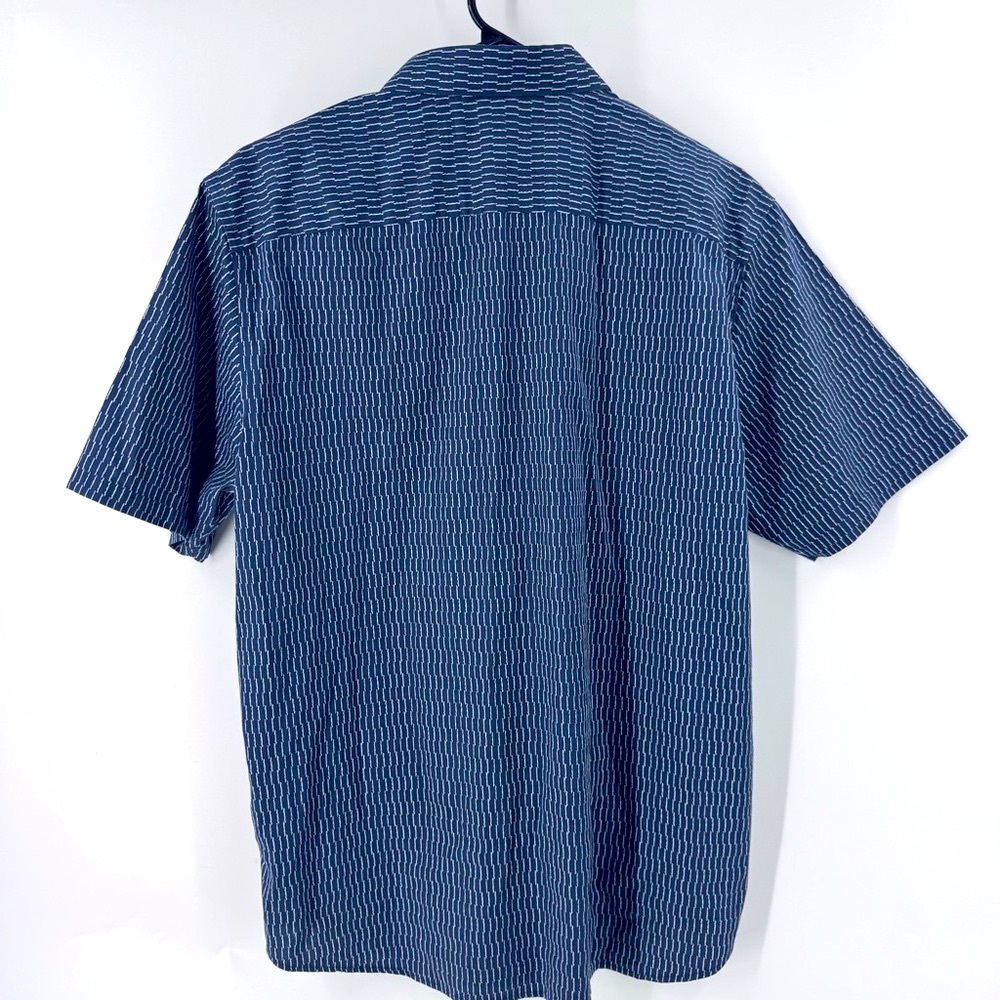 Theory Navy Textured Button Down‎ Shirt - Picture 4 of 8